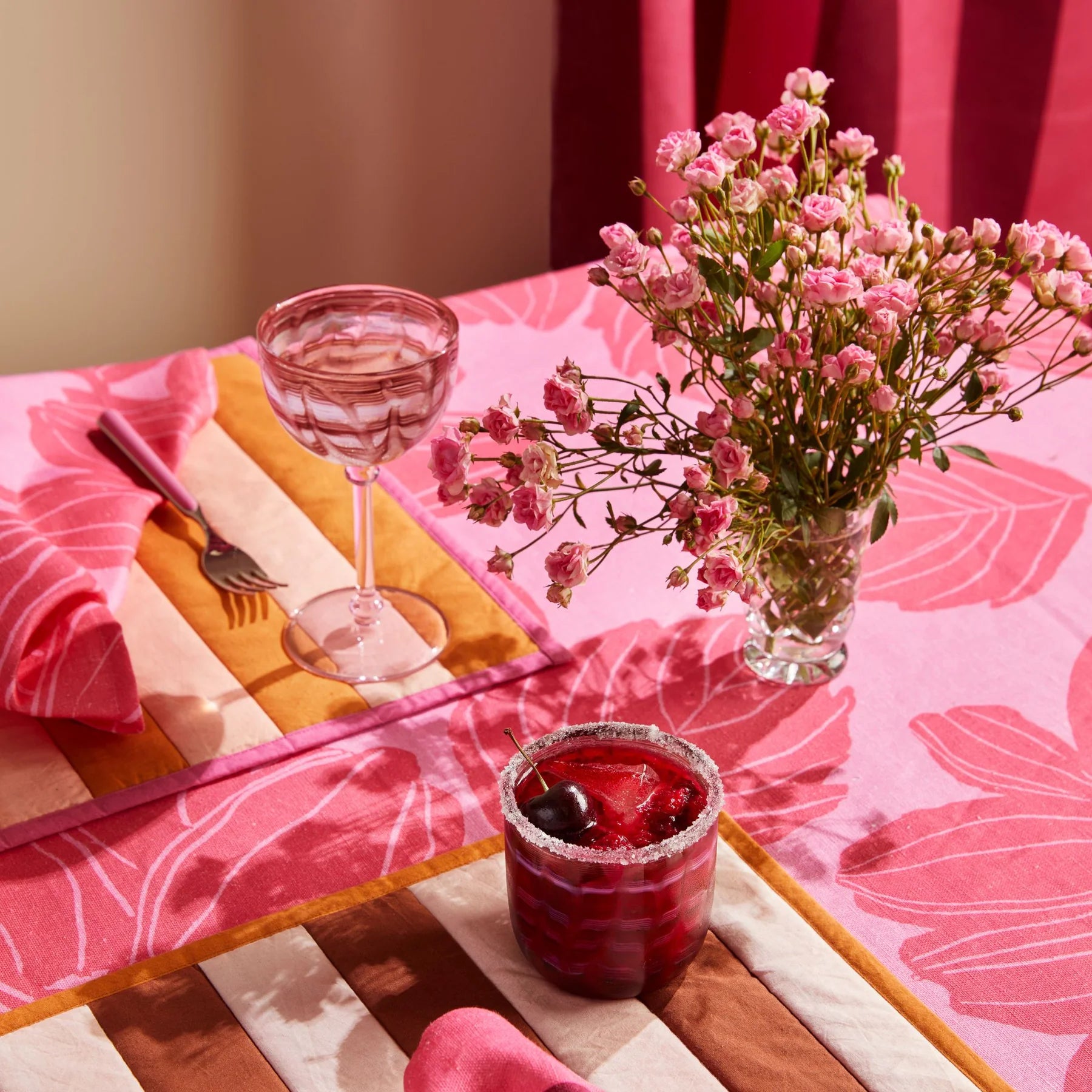 BONNIE AND NEIL WATERCOLOUR PINK TUMBLERS: 2PC