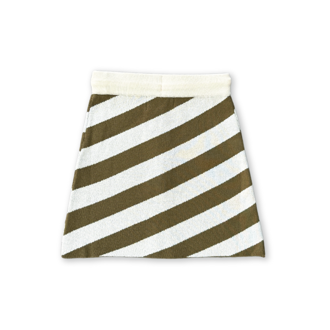 GROWN DIAGONAL STRIPE KNIT SKIRT: COFFEE