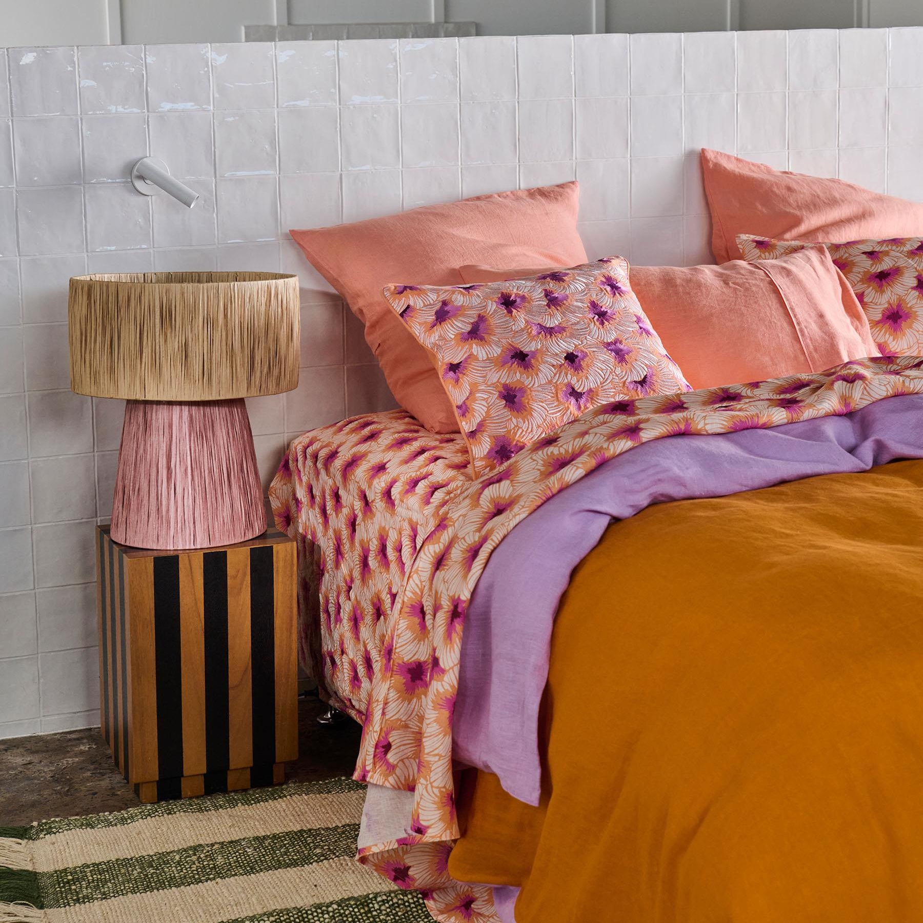 KIP & CO SASSAFRAS RAFFIA LAMP