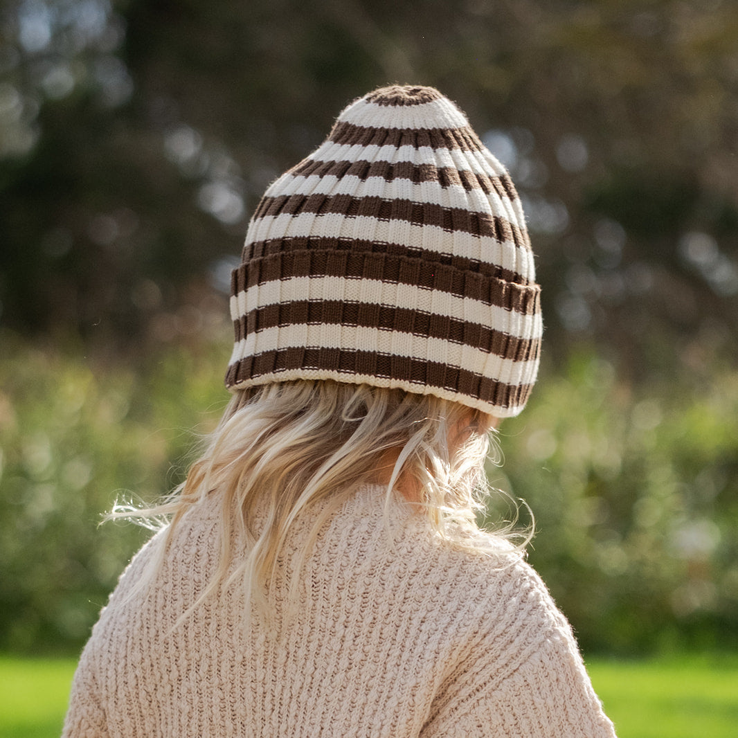 GROWN ORGANIC STRIPED PIXIE RIB BEANIE: ESPRESSO