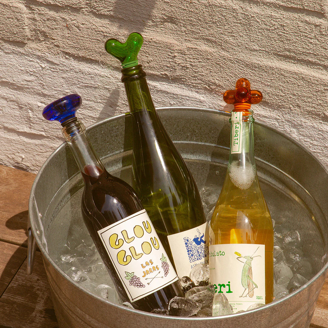 AREAWARE HOBKNOB BOTTLE STOPPER: AMBER