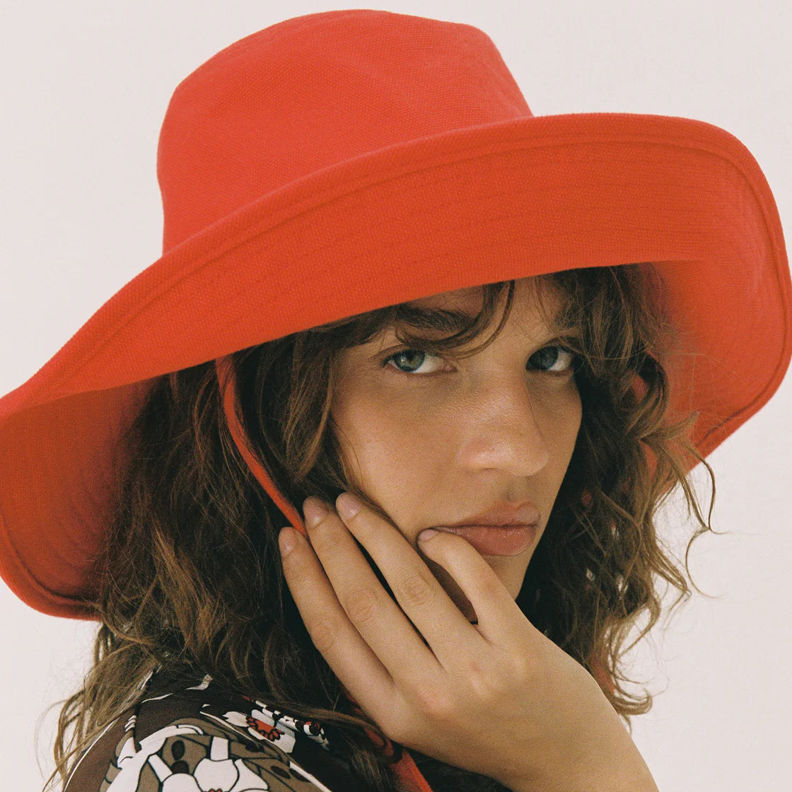 LACK OF COLOR HOLIDAY BUCKET HAT: FLAME CANVAS