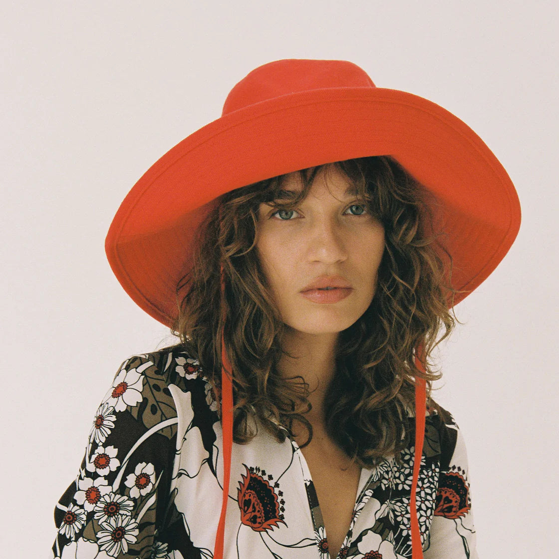 LACK OF COLOR HOLIDAY BUCKET HAT: FLAME CANVAS