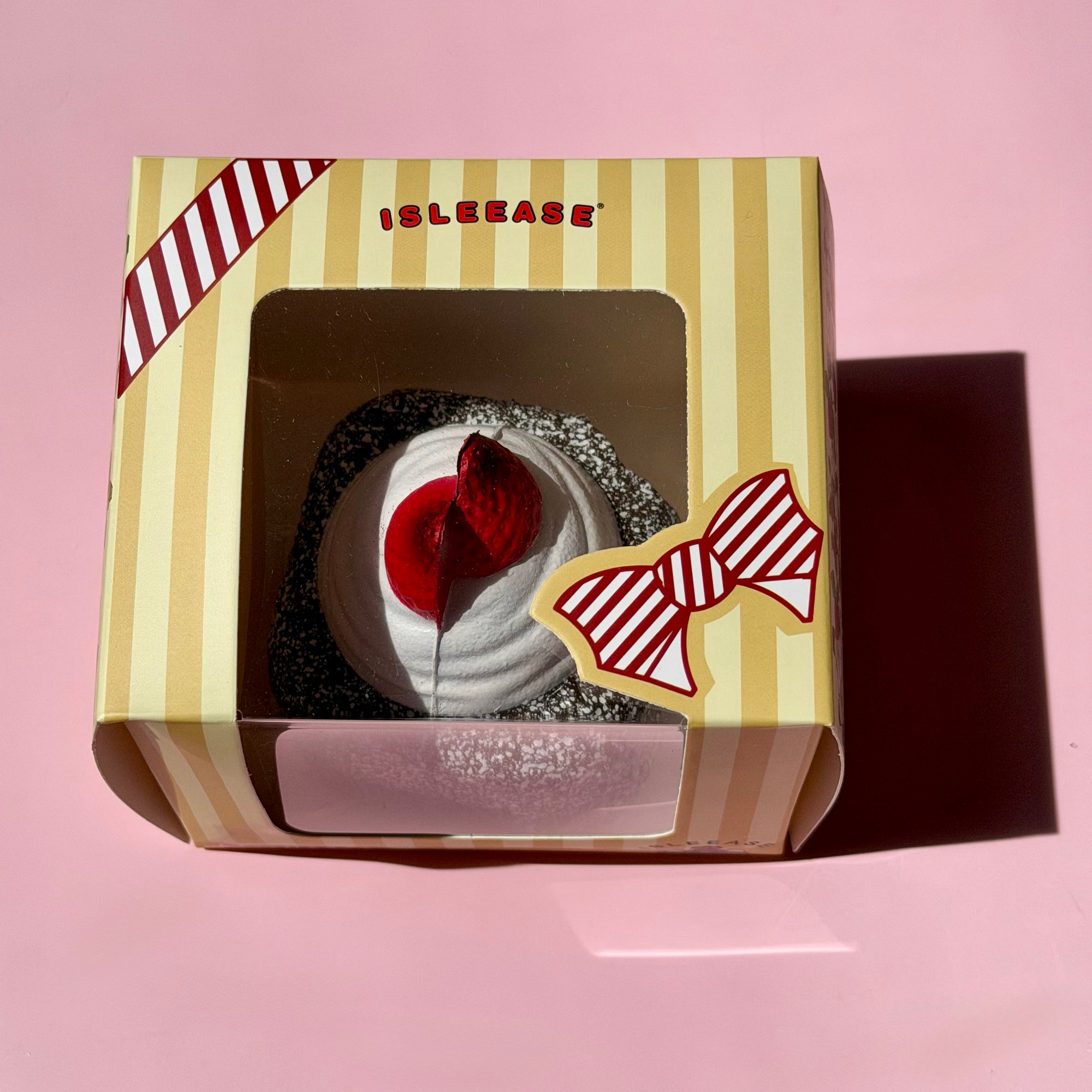 ISLEEASE SQUISHY LAMINGTON