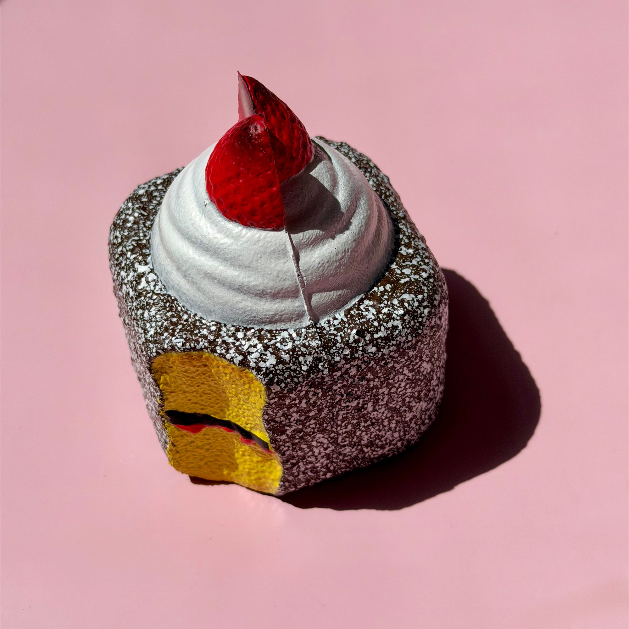 ISLEEASE SQUISHY LAMINGTON