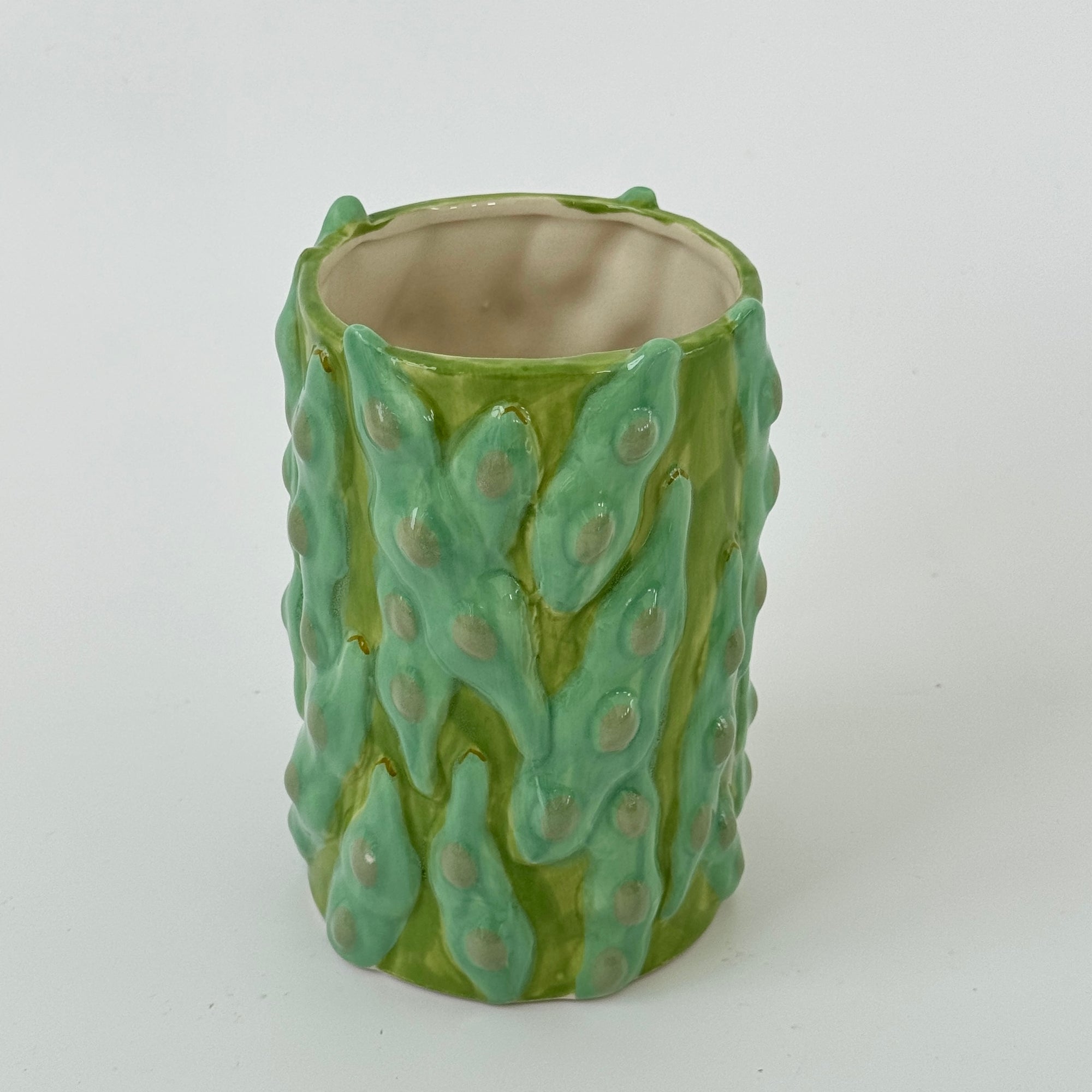 PEAS IN POD CERAMIC VASE