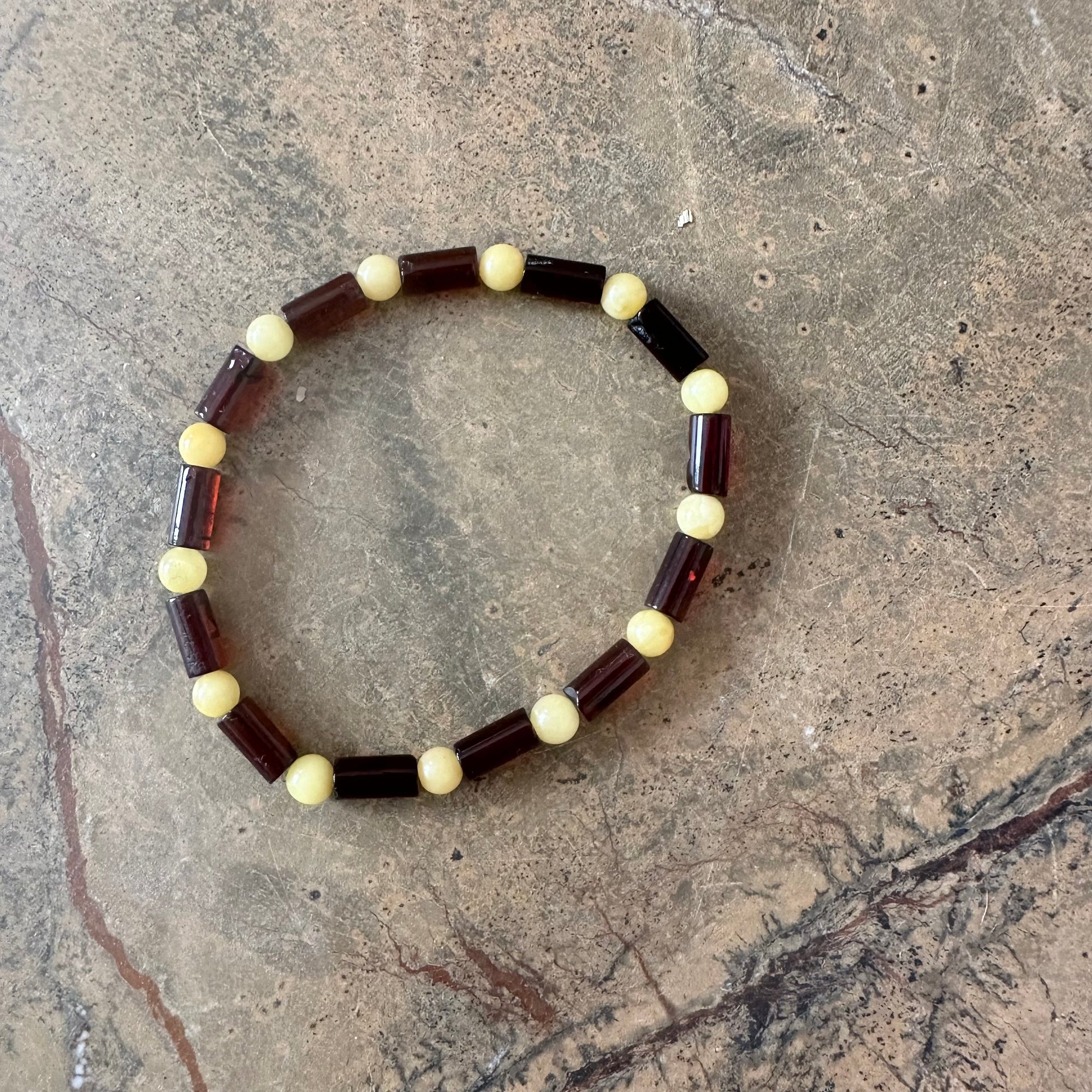 AMBER BRACELET: KELSEY