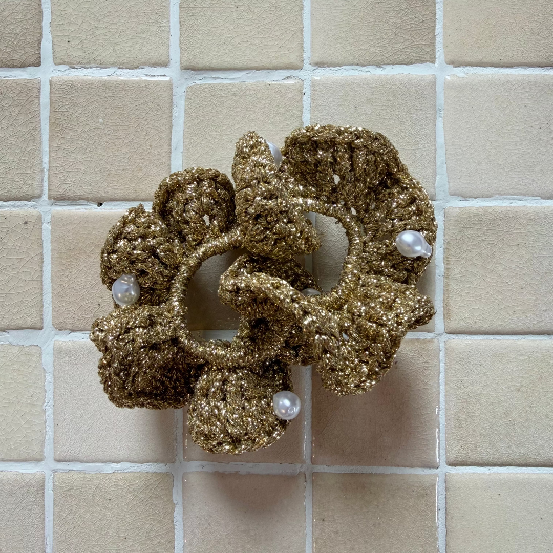 EDRAE SCRUNCHIE