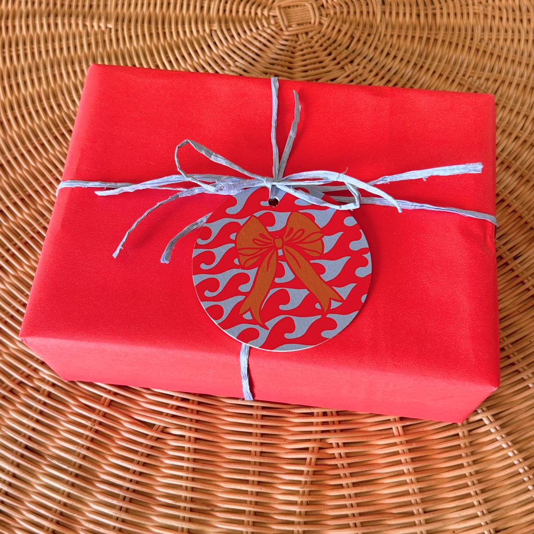 CC GIFT TAG: RED WAVE