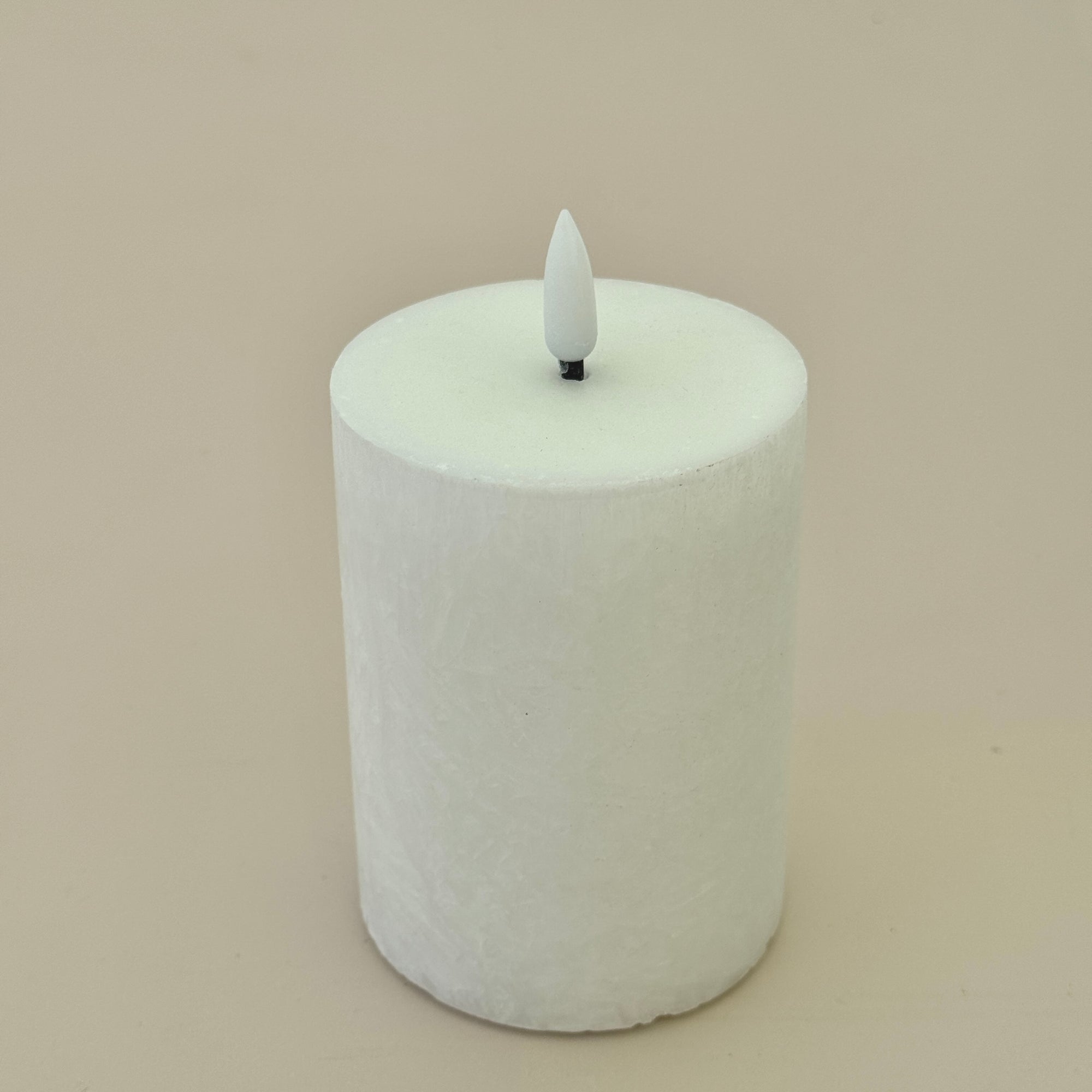 ILLUME LED PILLAR CANDLE