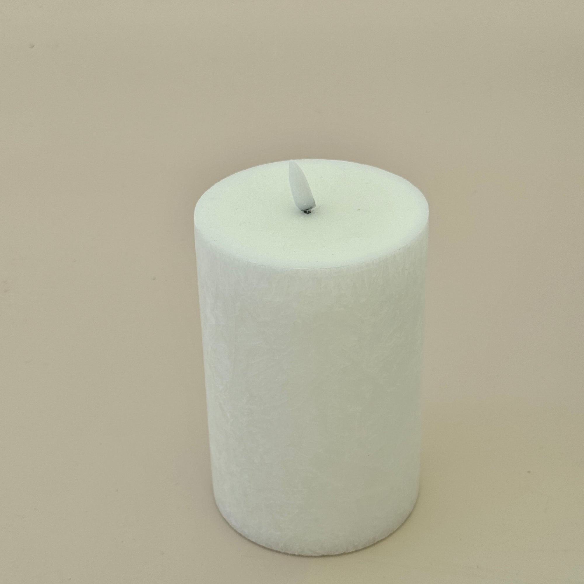 ILLUME LED PILLAR CANDLE