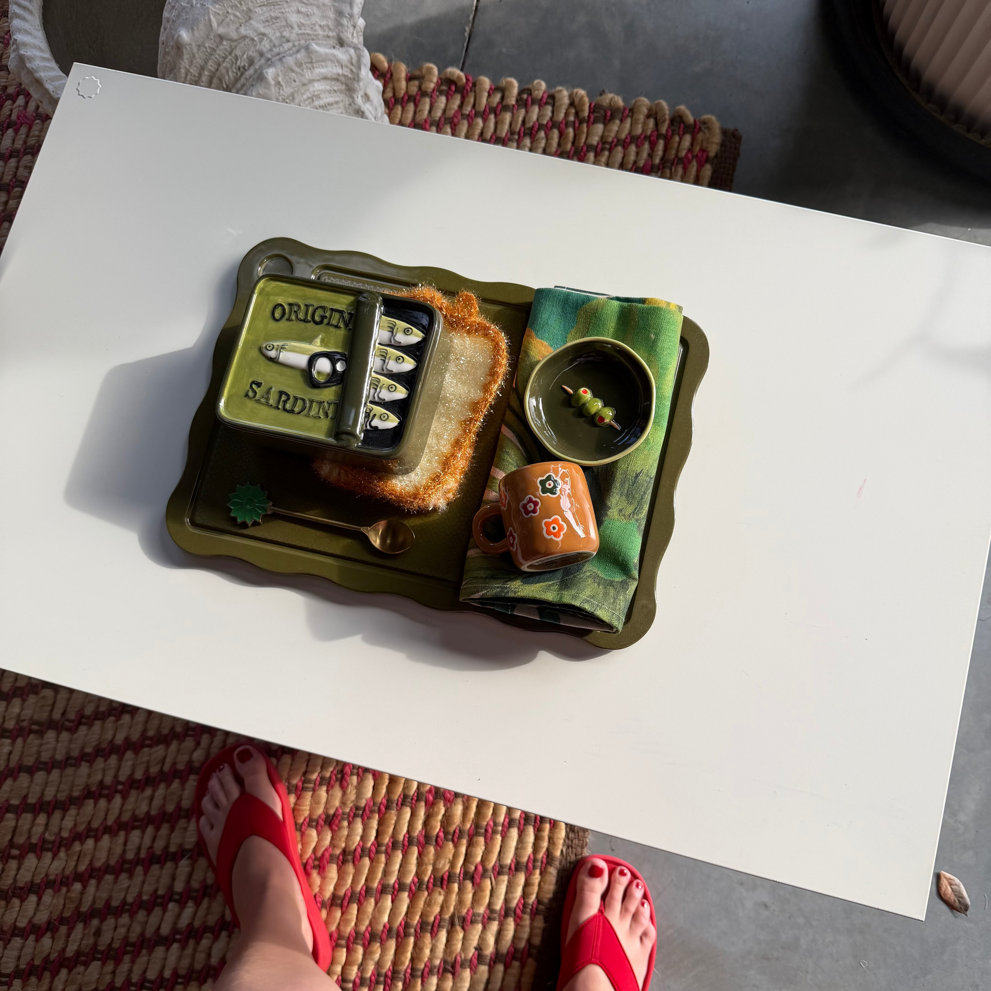 HUSK BOARD: OLIVE