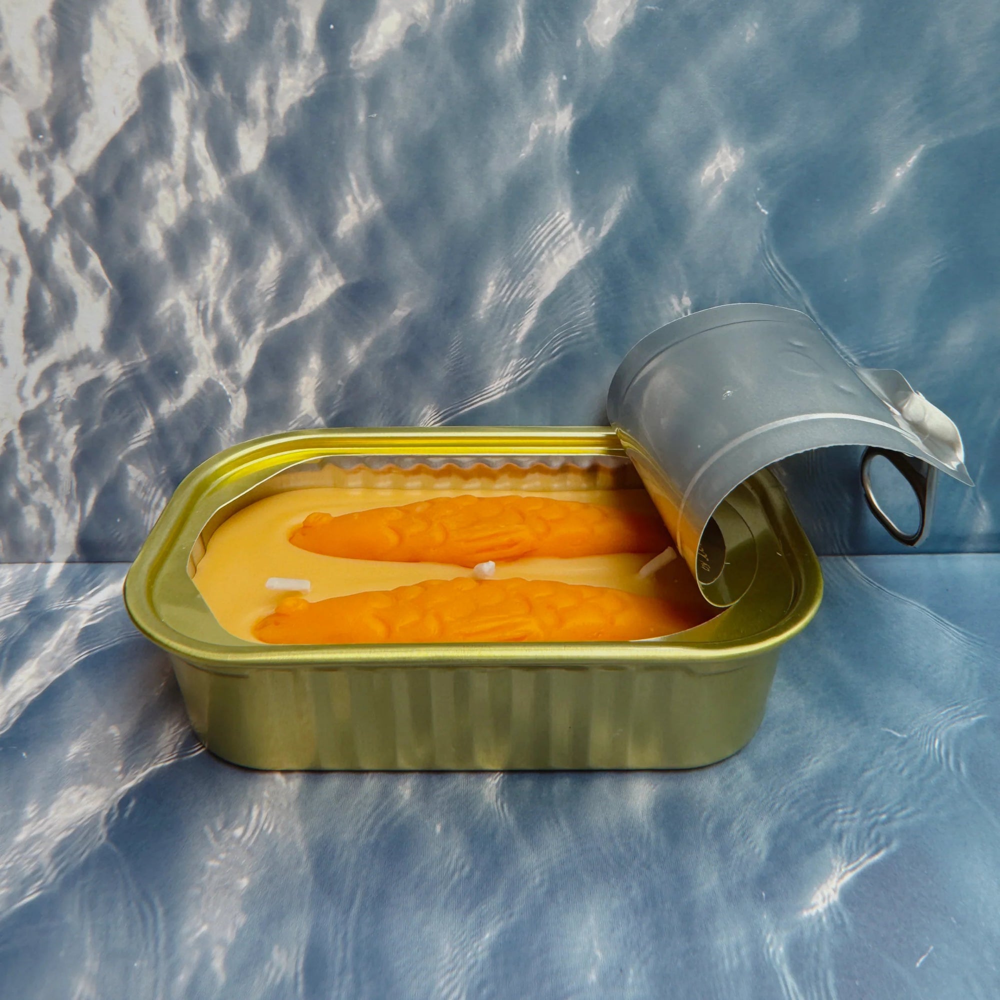 TINNED FISH CANDLE: SANDALWOOD