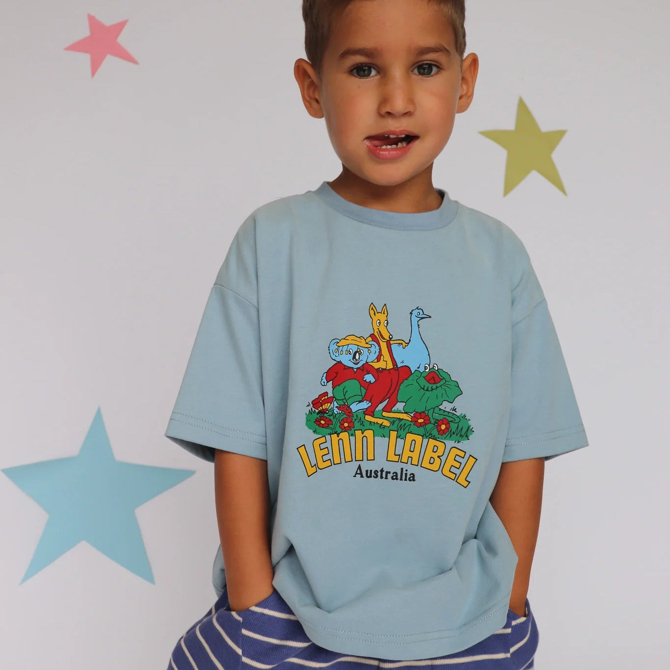 LENN LABEL AUSSIE TEE: SKY