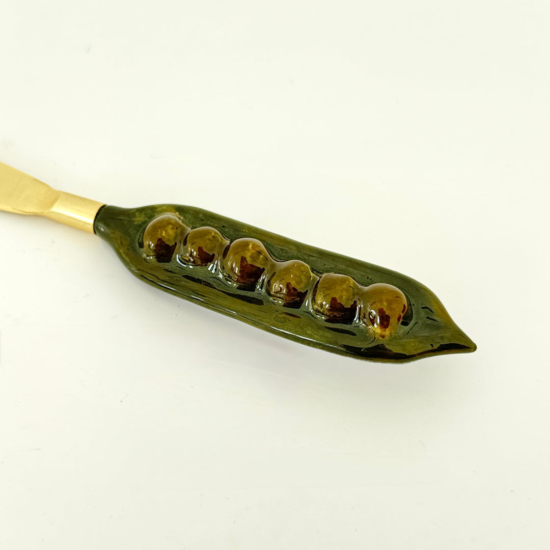 PEAS SPREADER