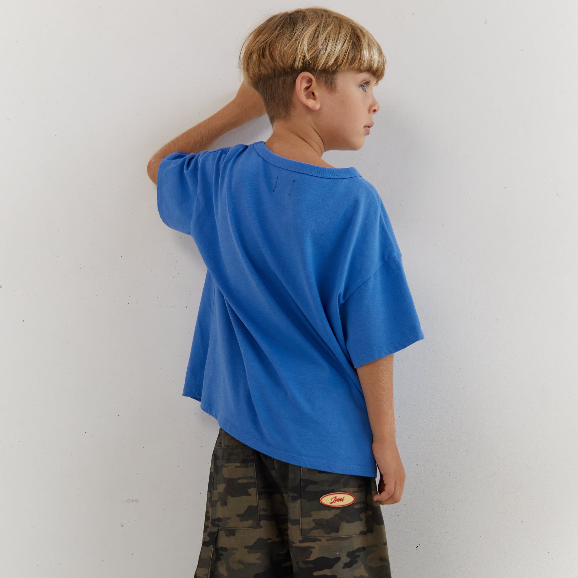 JUNI JNR STAR TEE: AZURE