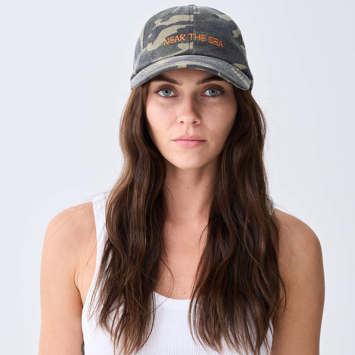NEAR THE SEA LOGO CAP: ARMY
