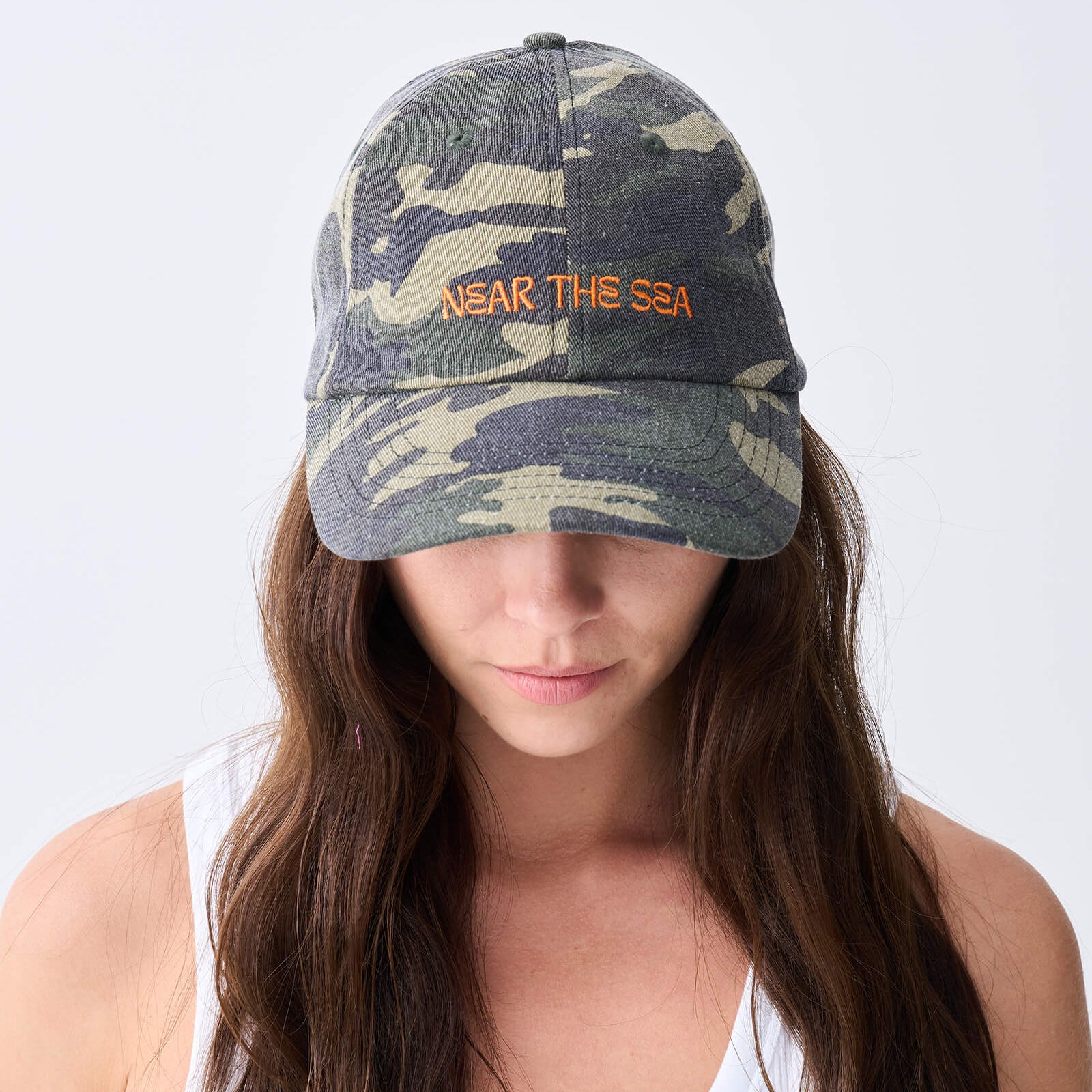 NEAR THE SEA LOGO CAP: ARMY