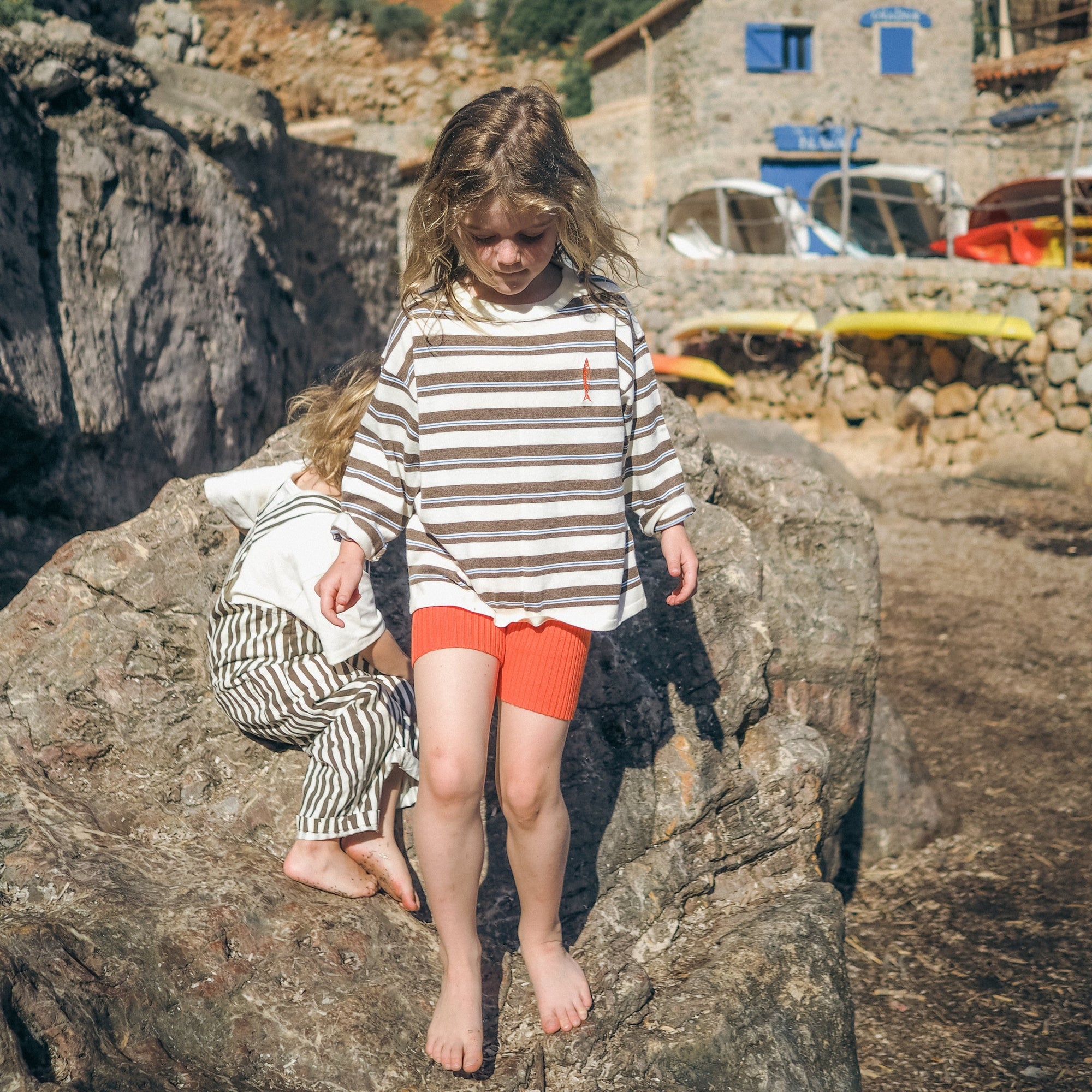 GROWN RIBBED BIKE SHORTS: PORT RED