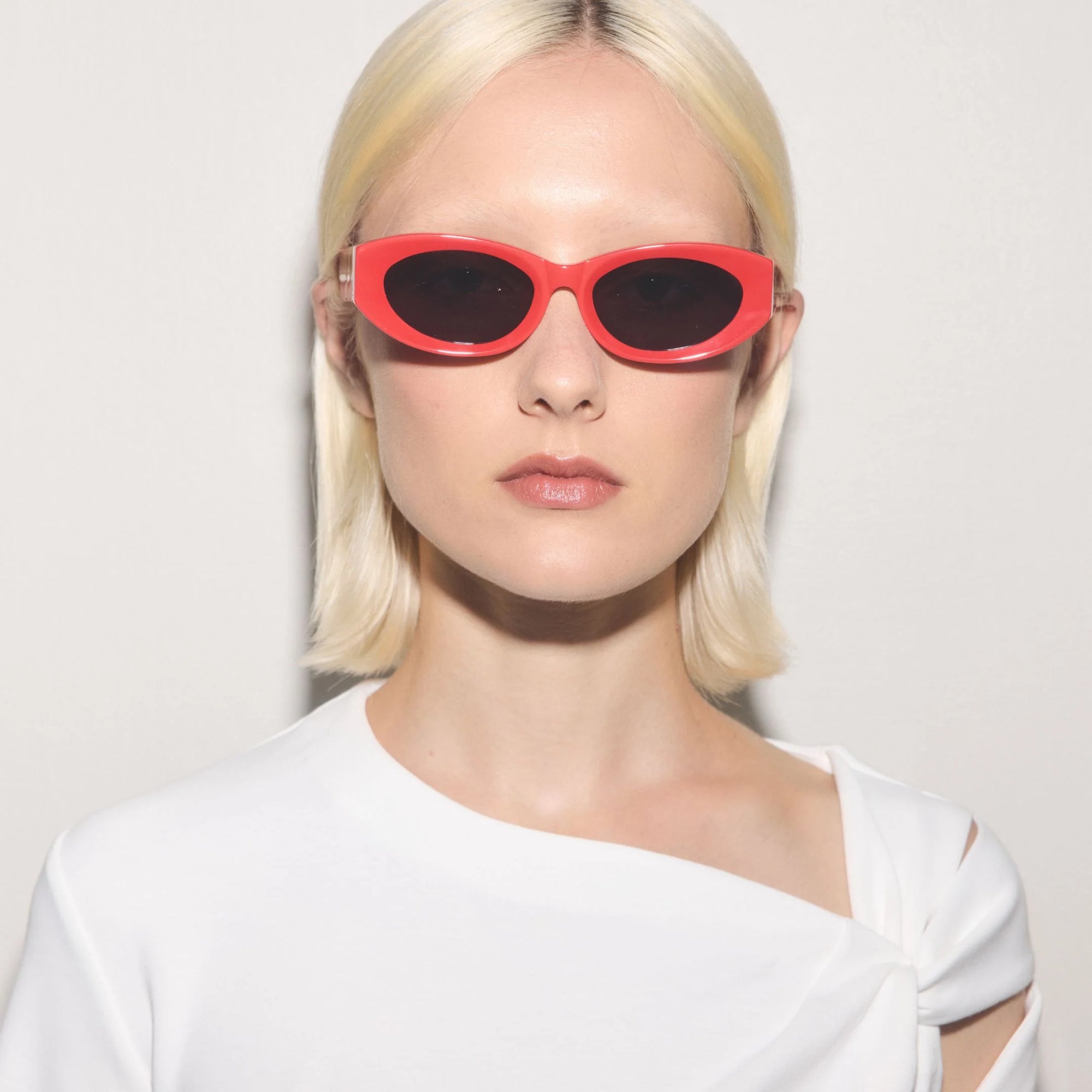 EDERA MARGAUX SUNGLASSES: CHERRY RED