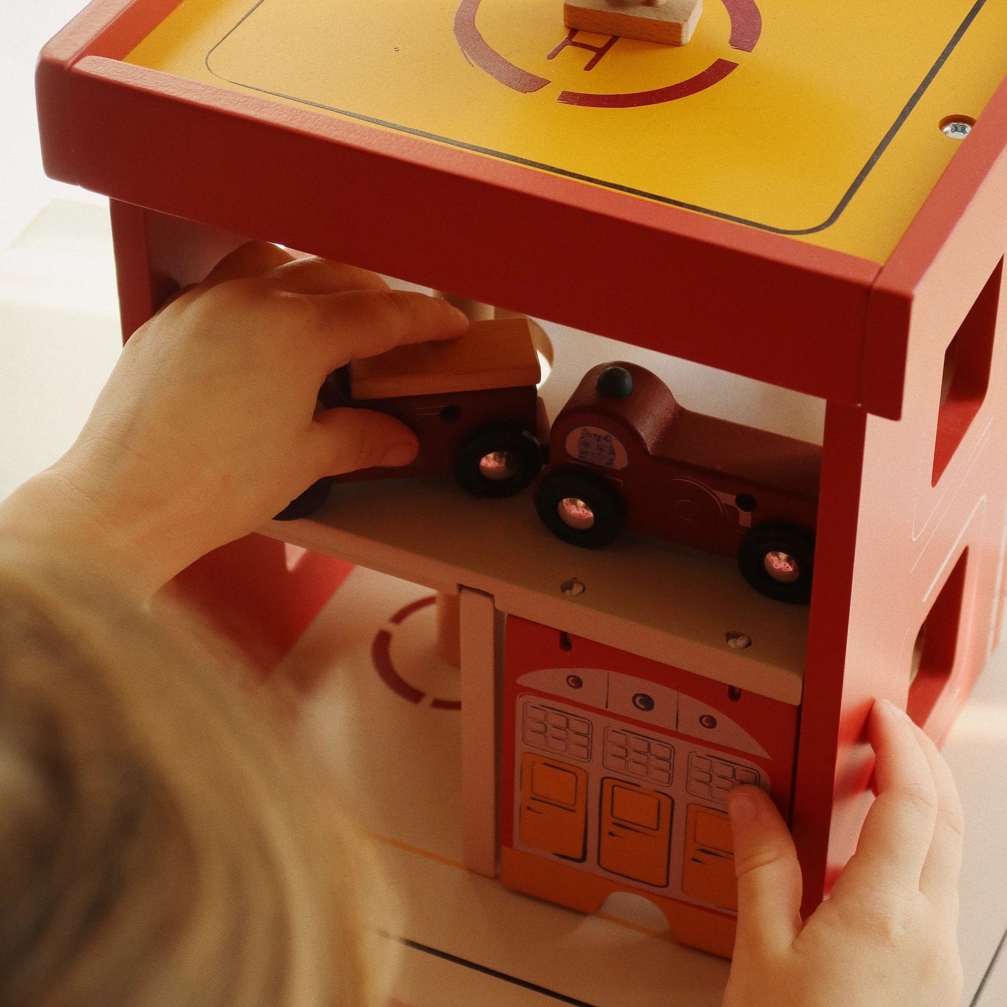 KONGES SLOJD WOODEN FIRE STATION