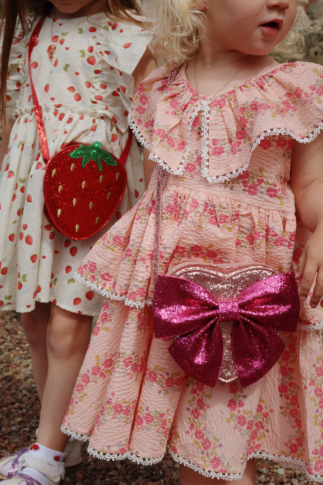 Konges Sløjd Tut Bow Shoulder Bag Sangria lifestyle photo