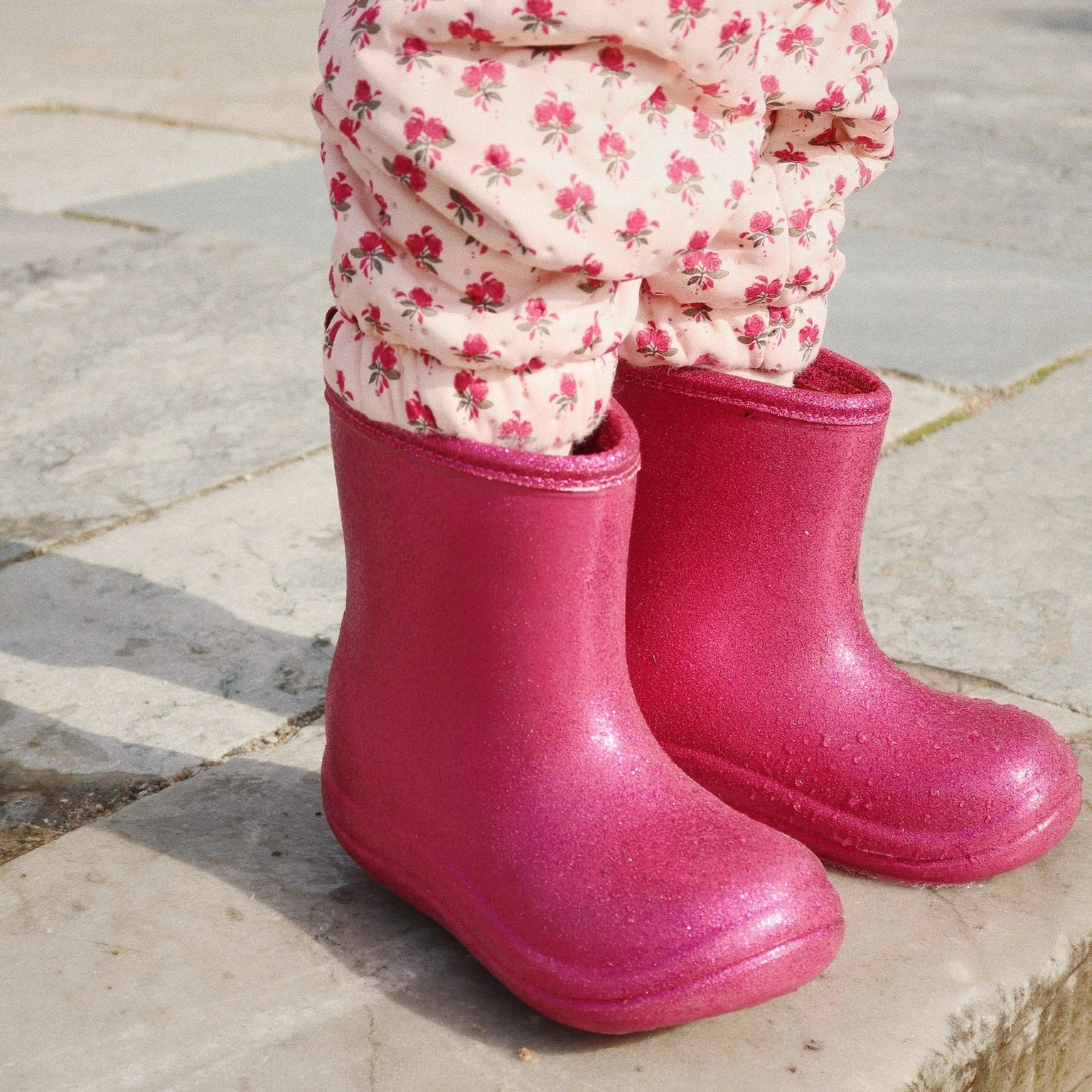 KONGES SLOJD LUC LIGHTWEIGHT GLITTER RAINBOOTS: SANGRIA