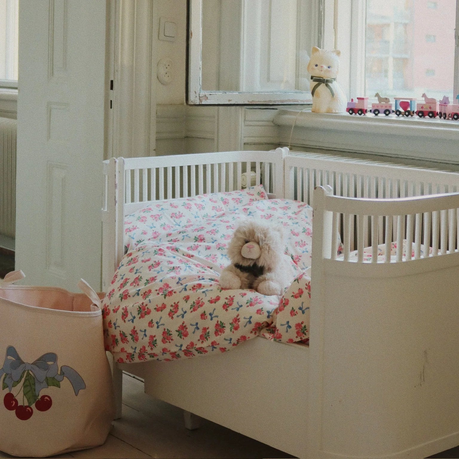 KONGES SLOJD TOY CHERRY STORAGE BAG: LARGE