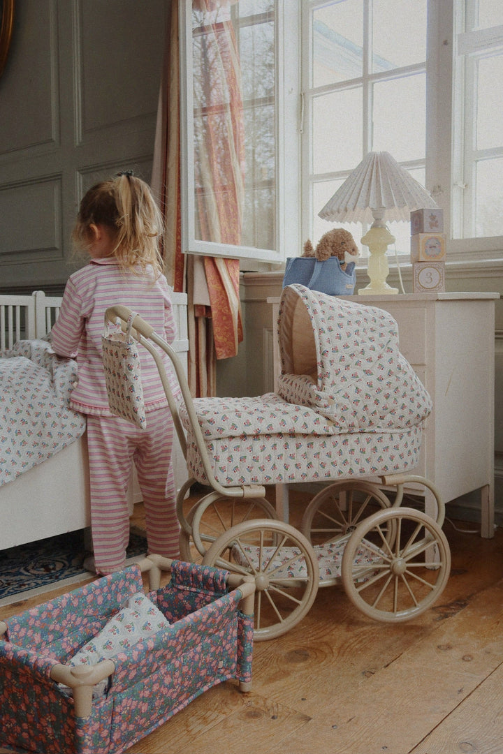 Konges Sløjd Doll Travel Bed Kyoto lifestyle