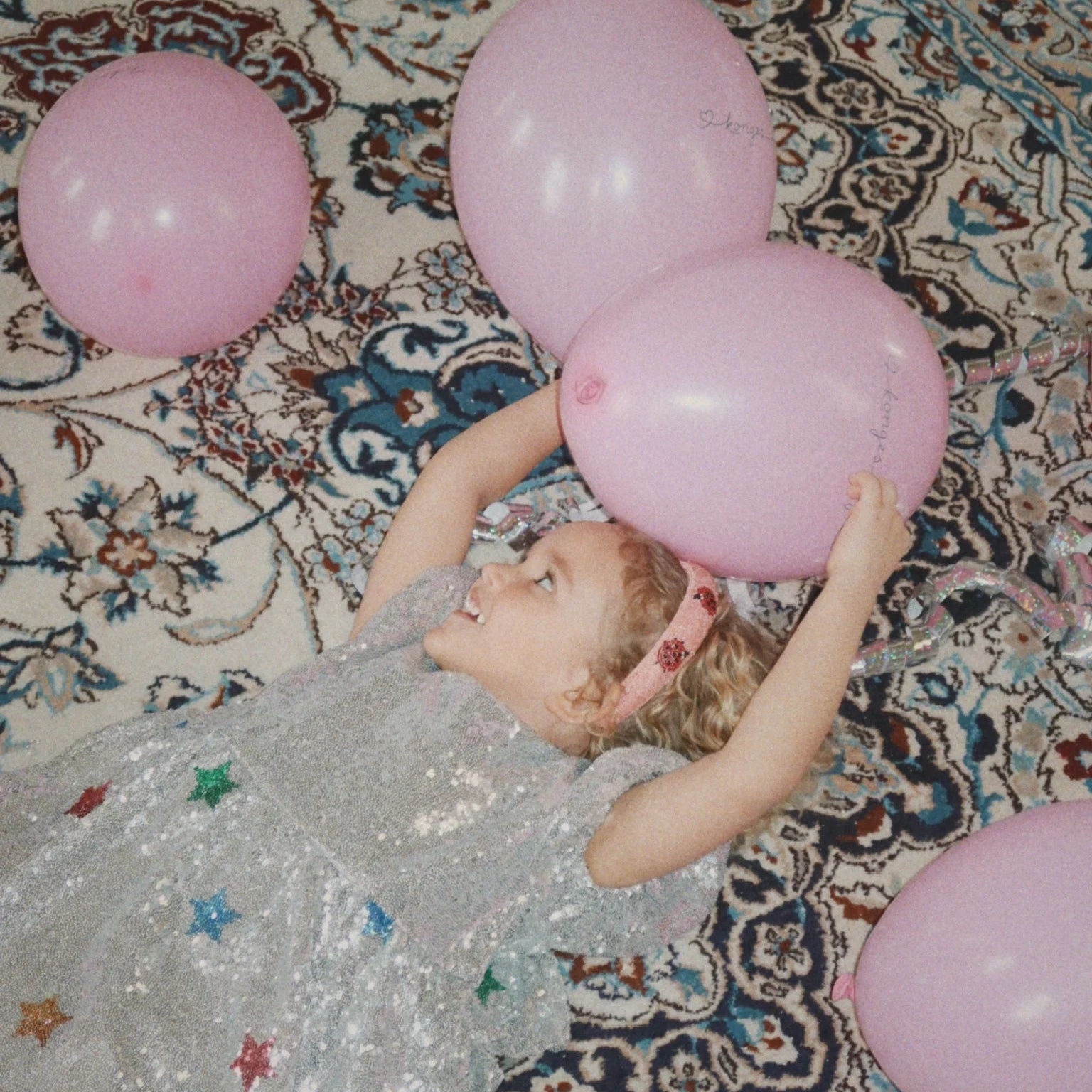 KONGES SLOJD BEADED HAIR BAND: LADYBUG