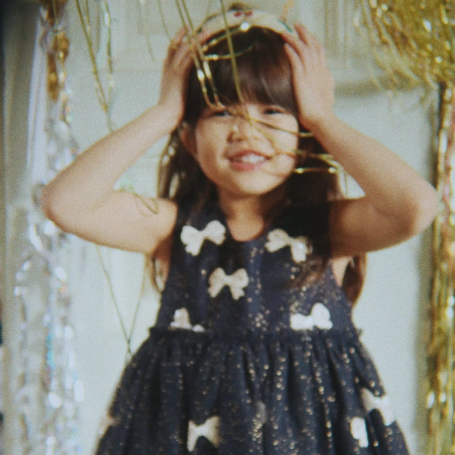 KONGES SLOJD BEADED HAIR BAND: CHERRY