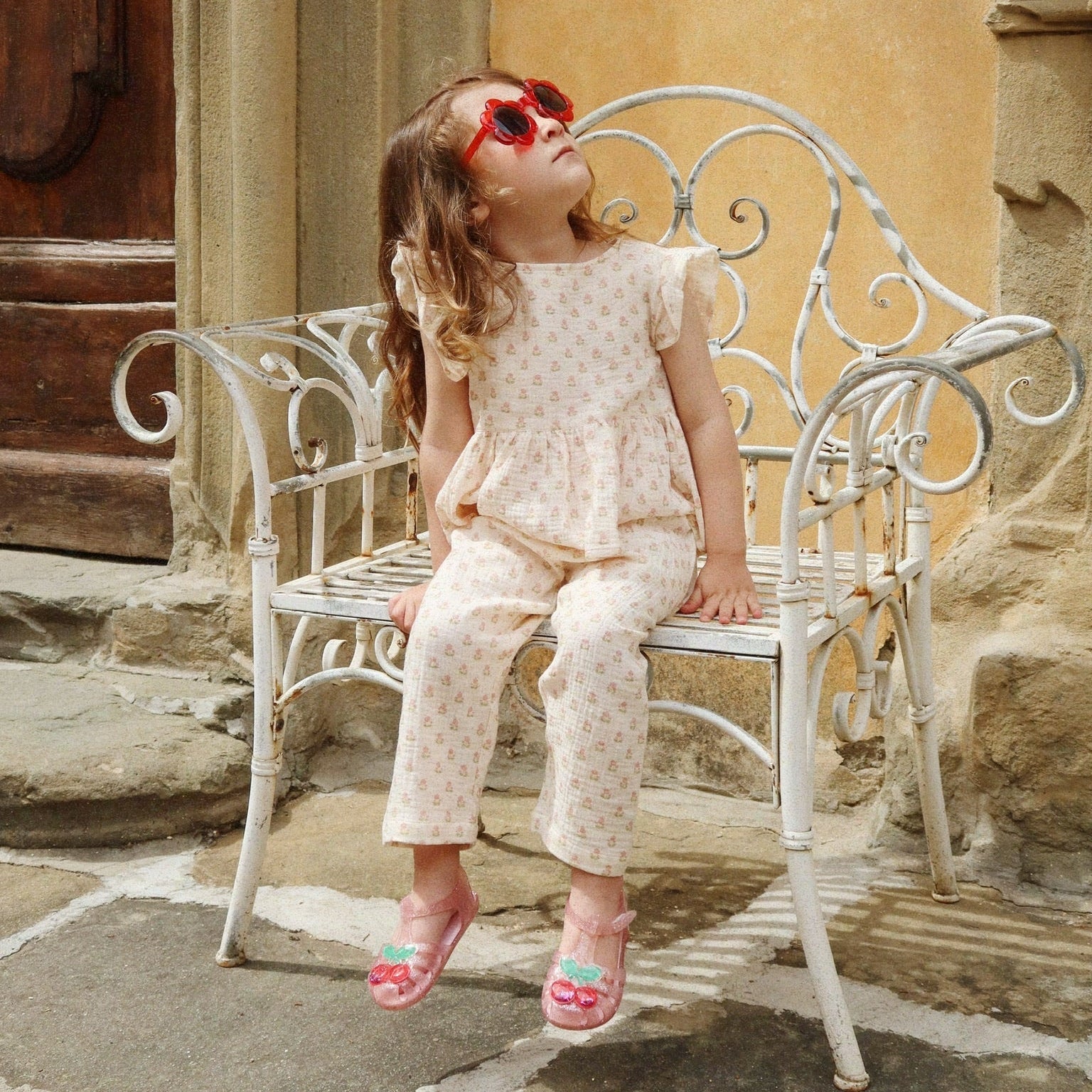 KONGES SLOJD JUNIOR FLOWER SUNGLASSES: RED