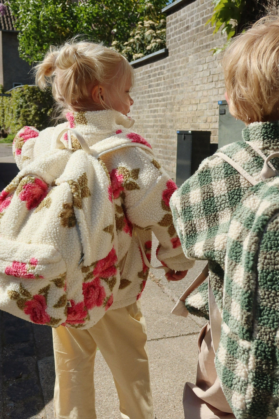 Konges Sløjd Jody Teddy Backpack Green Check lifestyle
