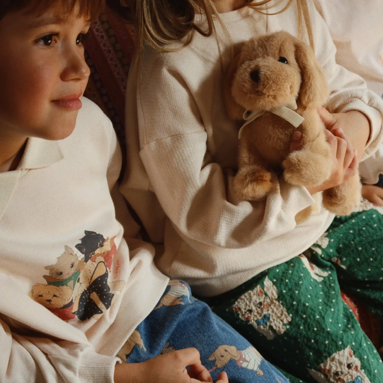 KONGES SLOJD WALKING DOG: BROWN