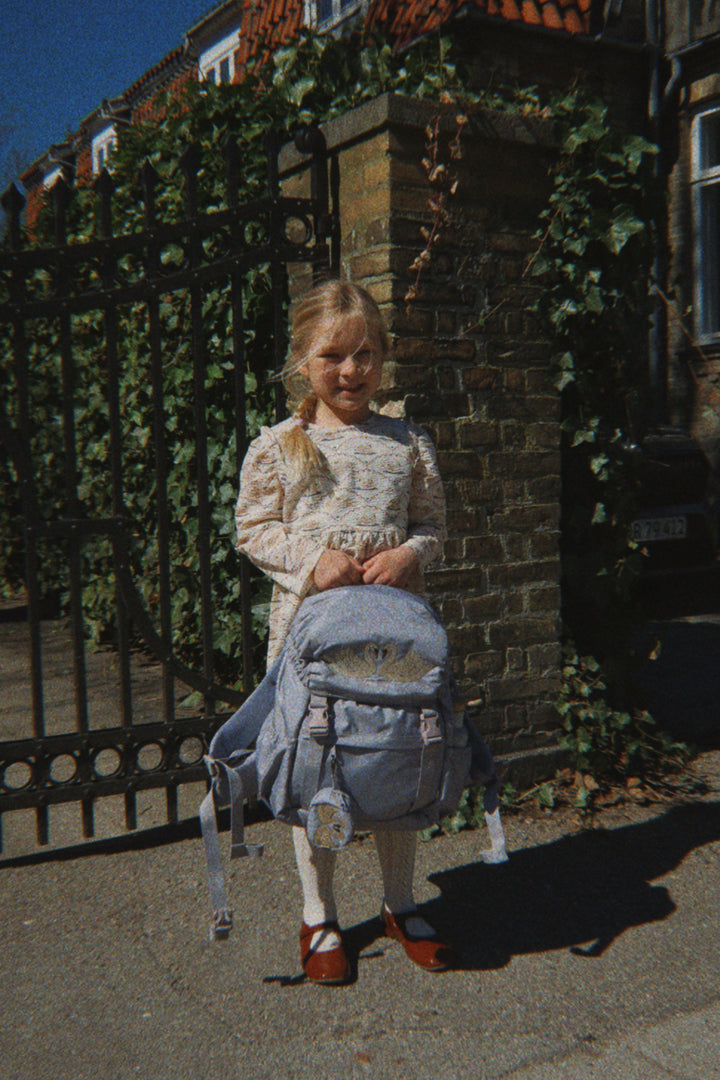 Konges Sløjd Clover Backpack Sleet - lifestyle