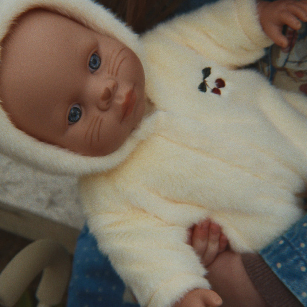 Konges Sløjd Kitty Doll Beige - lifestyle