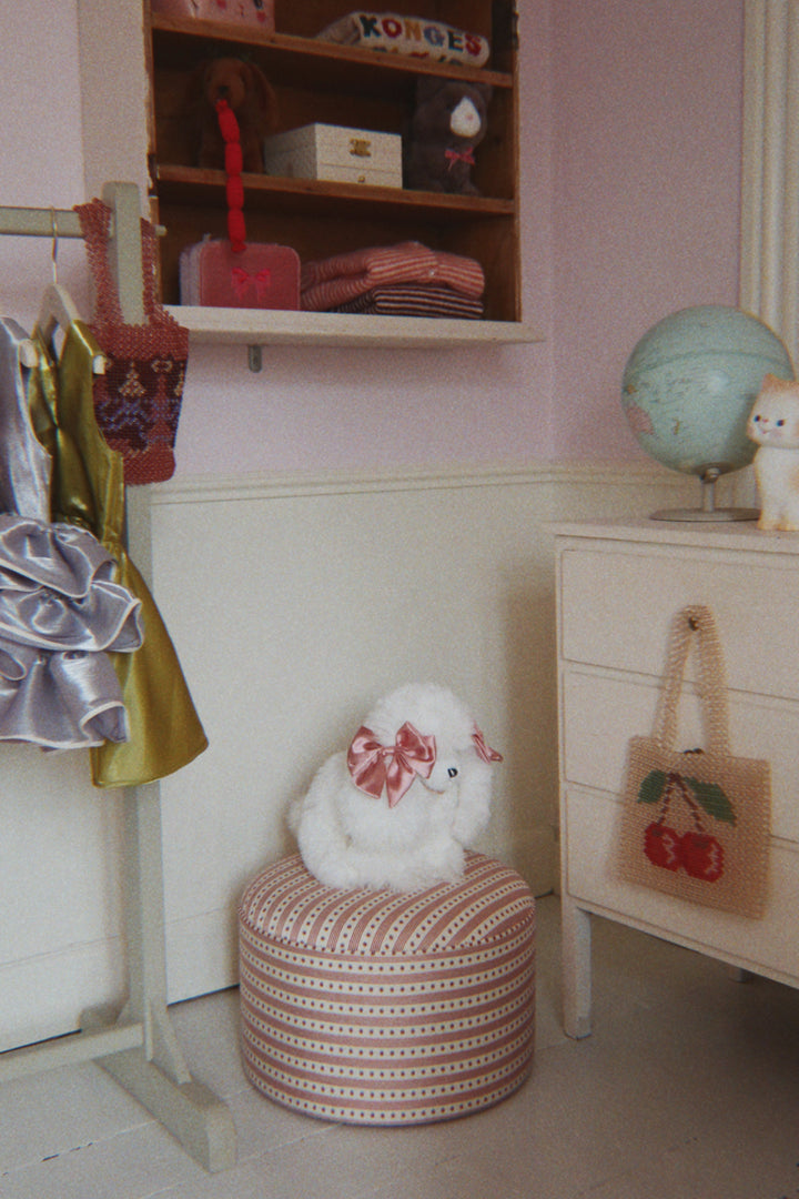Konges Sløjd Spitz Puppy Beige lifestyle photo