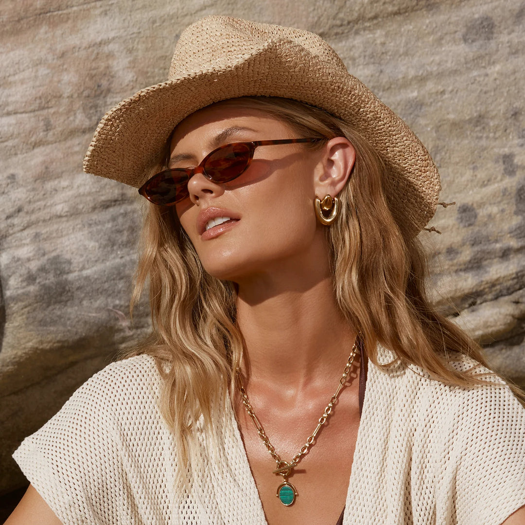 ARMS OF EVE FRANKIE SUNGLASSES: TORTOISE