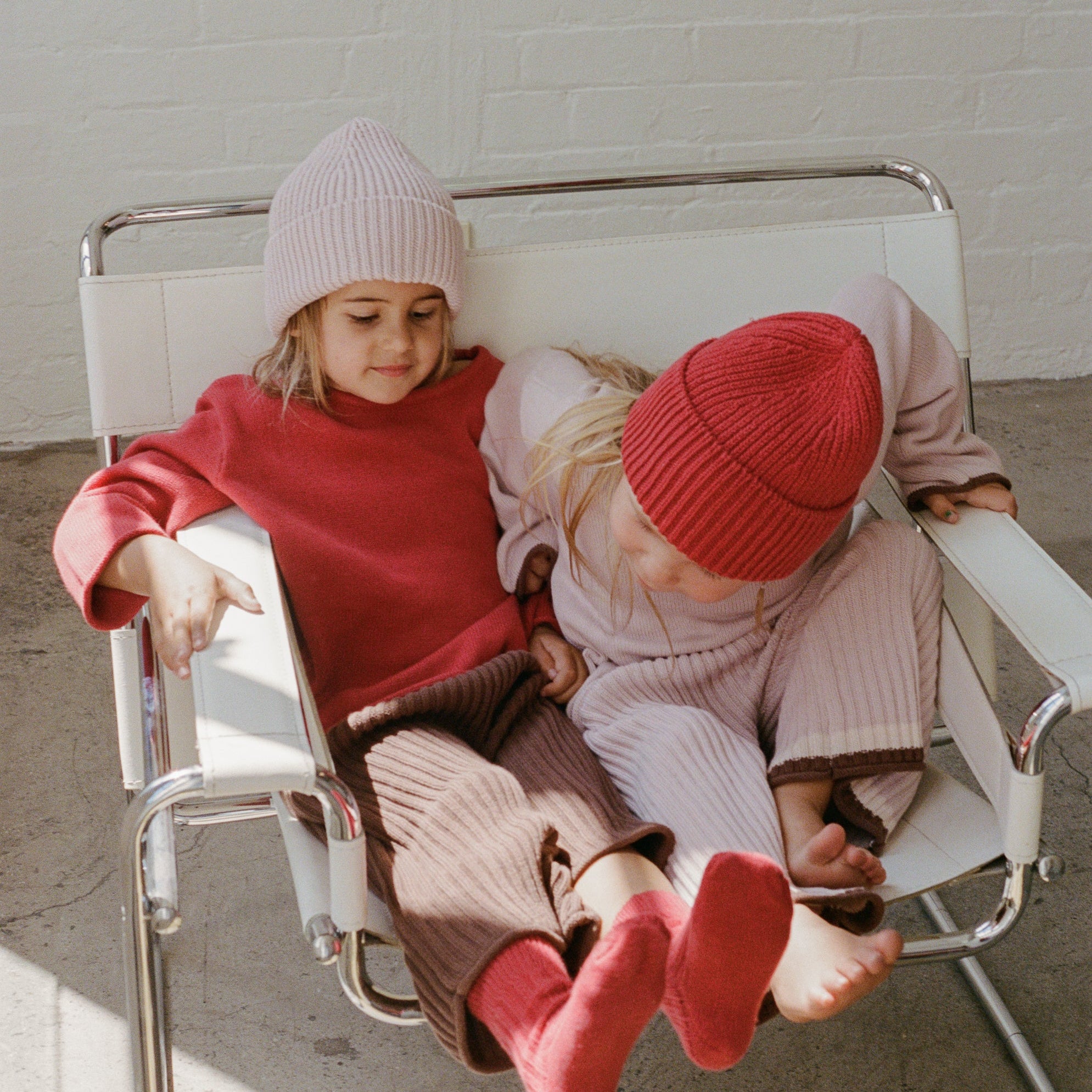 ILLOURA THE LABEL KNIT BEANIE: DUSTY PINK