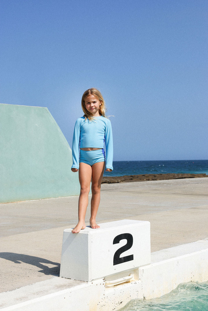 GROWN 2-PIECE LS SWIM SUIT, WAVES
