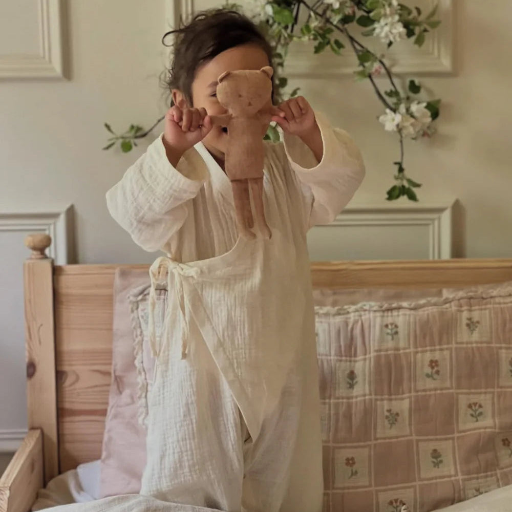 WORN CURATIONS MUSLIN KIMONO ROMPER: MILK