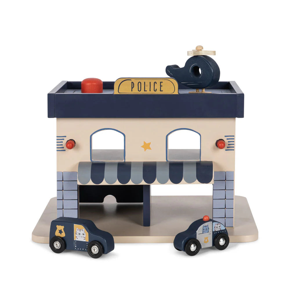 KONGES SLOJD WOODEN POLICE STATION