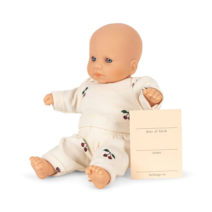 KONGES SLOJD MY FIRST MINI DOLL: CHERRY