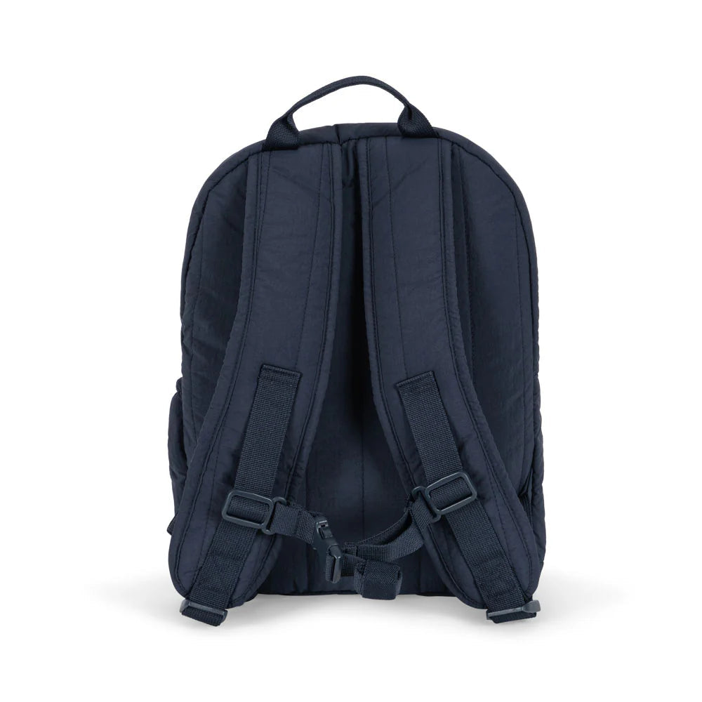 KONGES SLOJD JUNO QUILTED BACKPACK MIDI: TOTAL ECLIPSE