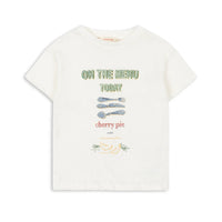 KONGES SLOJD ERA TEE: OFF WHITE / ON THE MENU