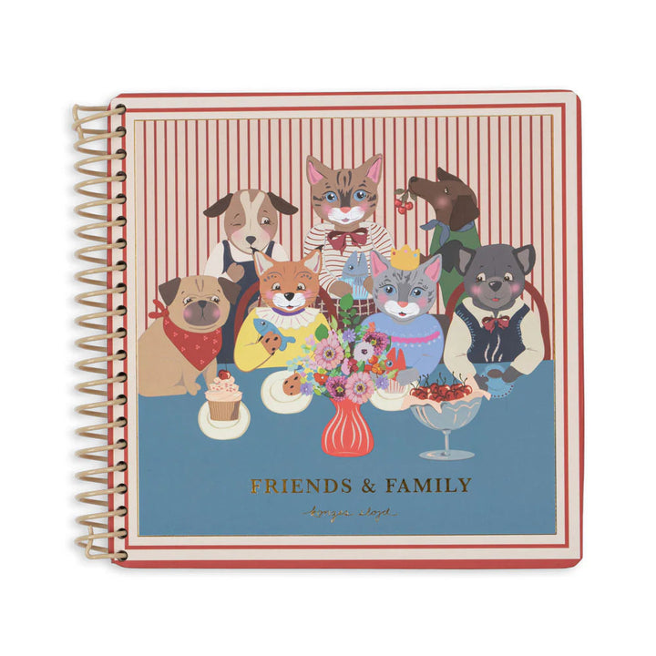 KONGES SLOJD MAGIC WATER BOOK: FRIENDS &amp; FAMILY