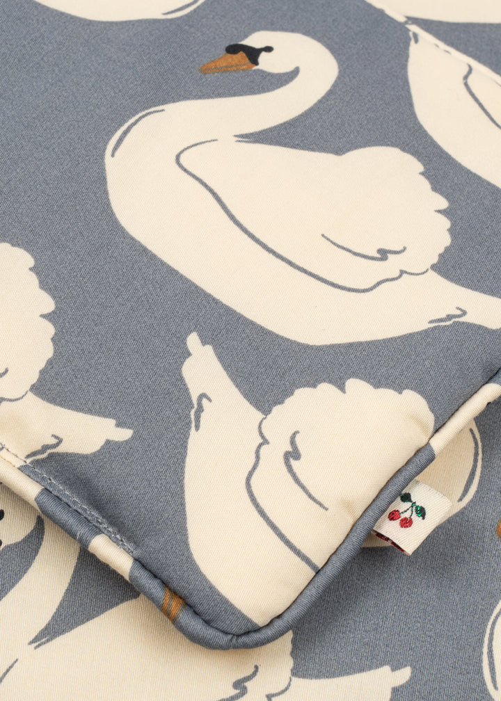 Doll Bedding: Swan - angle 4