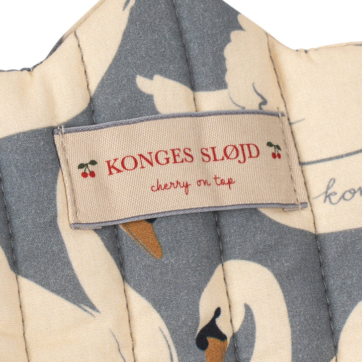 Konges Sløjd Doll Stroller in Swan - harness detail
