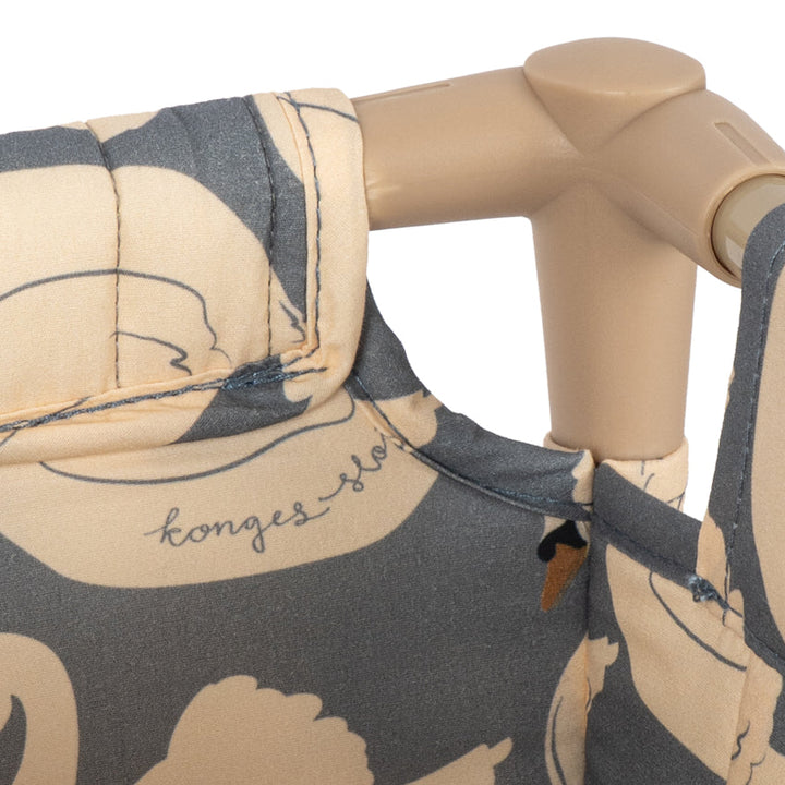 Konges Sløjd Doll Travel Bed in Swan - swan print detail