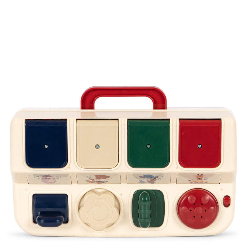 Konges Sløjd Pop Up Music Board - in play